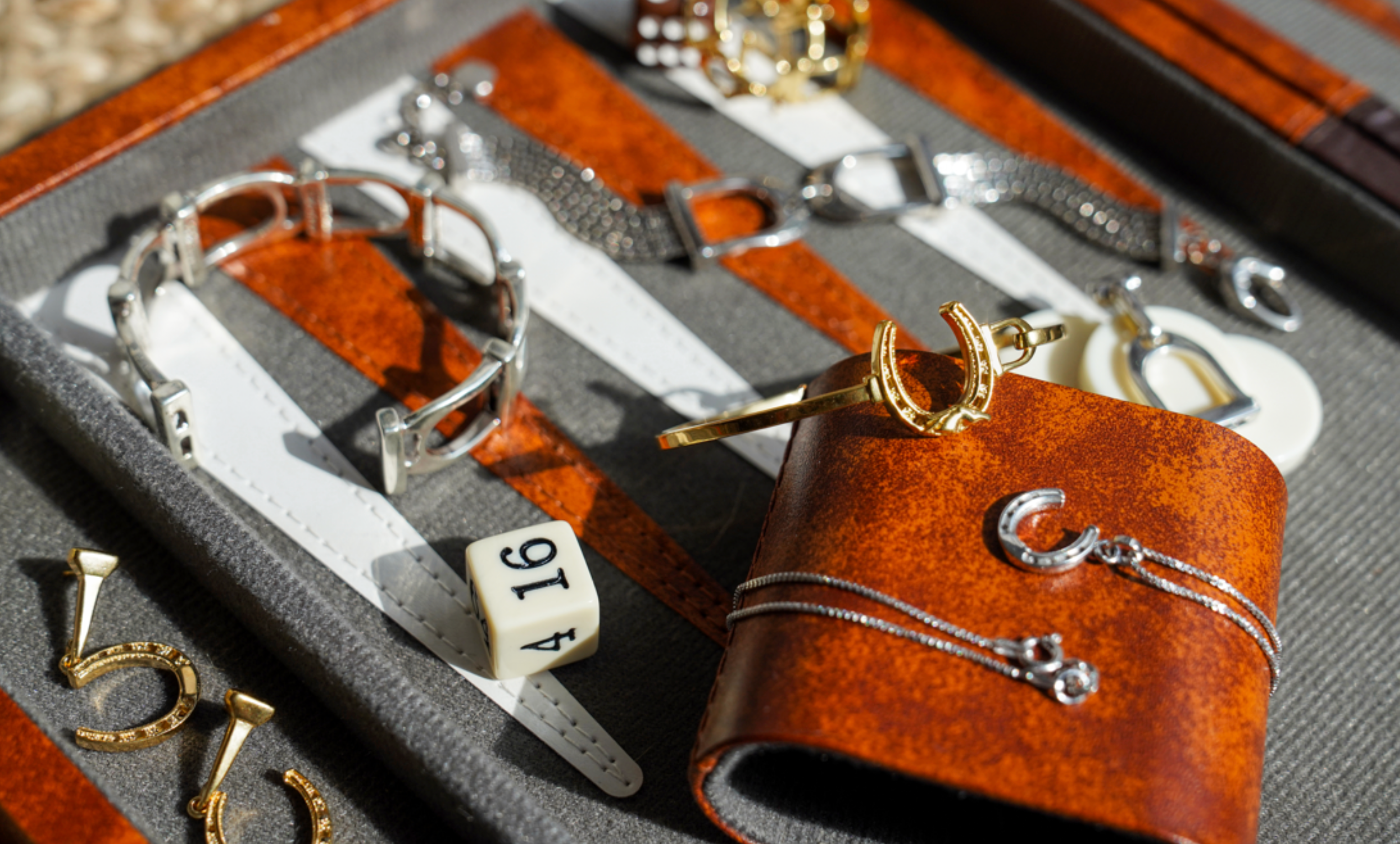 ArtJewelry (Equus Collection)