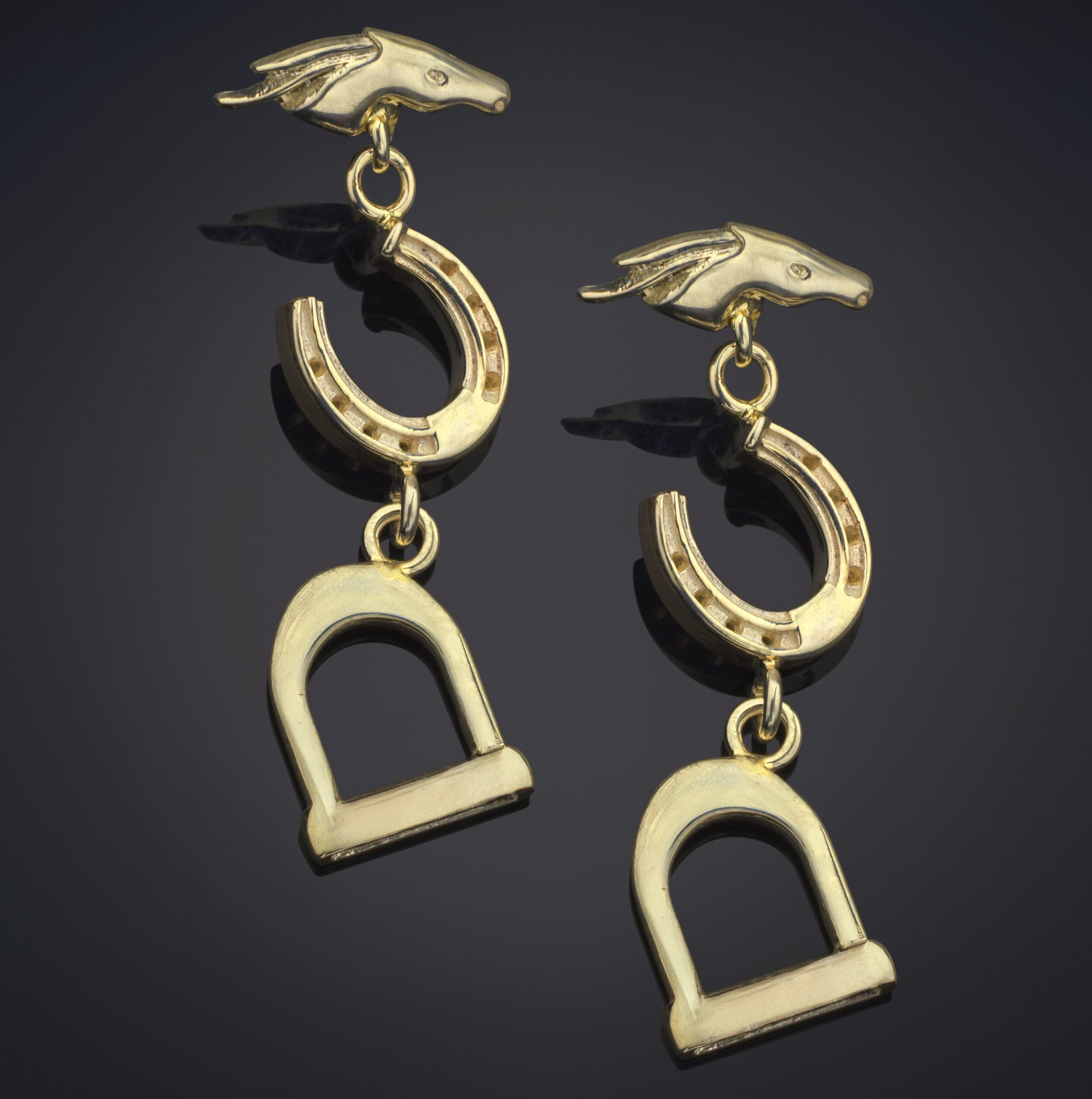 Libertas Gallop Earrings in Motion Vermeil Gold